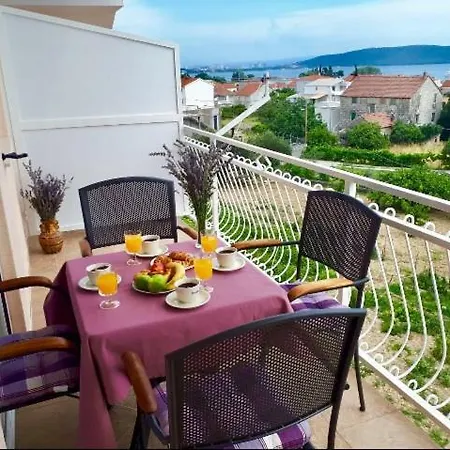 Brcic Apartment Kastela
