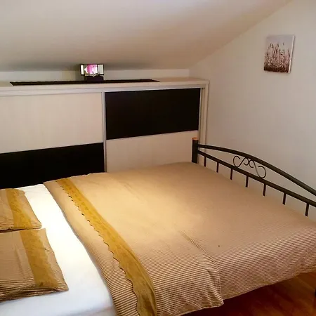 Brcic * Kaštela